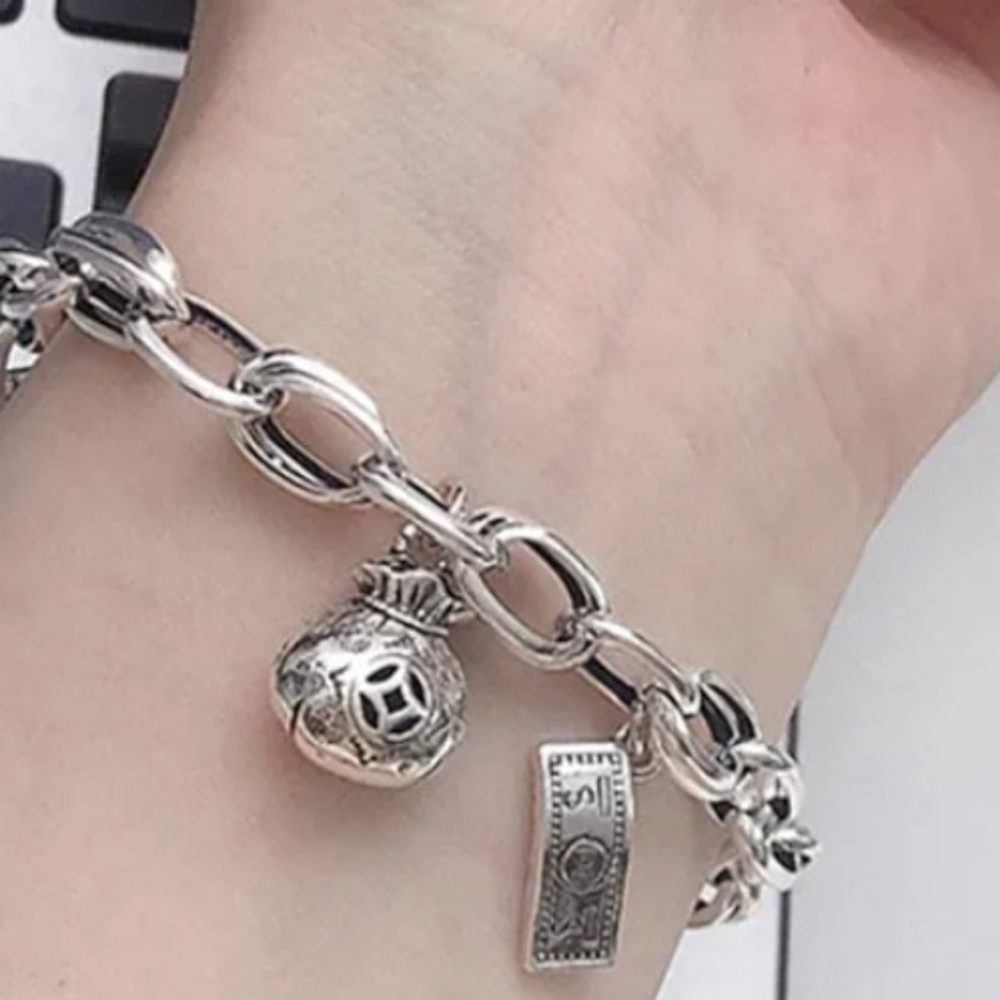 925 Sterling Silver Money Bag and 100  Bill  Lucky Abundance Charm Bracelet - Picture 4 of 6